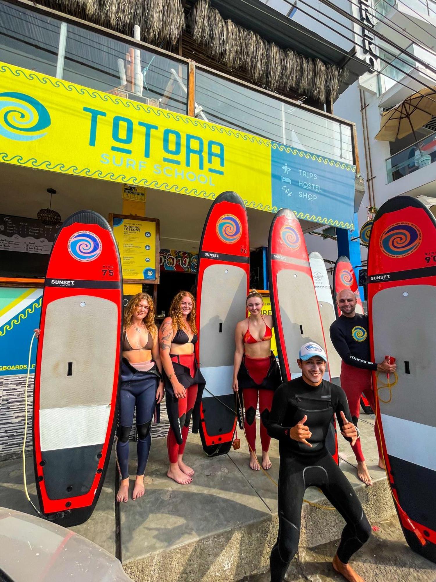 Totora Surf Hostel Huanchaco Ngoại thất bức ảnh