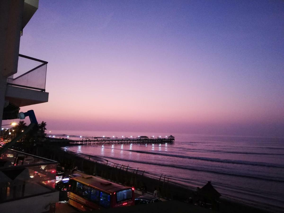 Totora Surf Hostel Huanchaco Ngoại thất bức ảnh